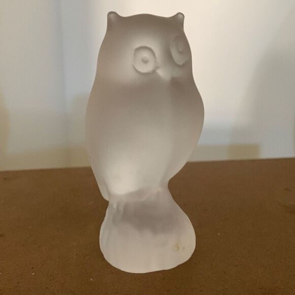 Frosted Glass Owl  - Picture 1 of 3